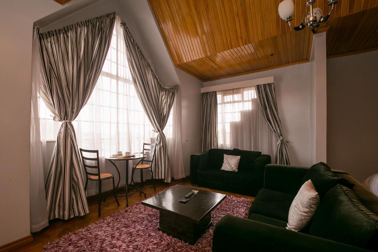 Meltonia Luxury Suites Найроби Екстериор снимка
